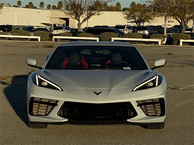2022 Chevrolet Corvette Stingray 3LT photo 2