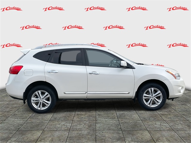 2012 Nissan Rogue SV photo 2