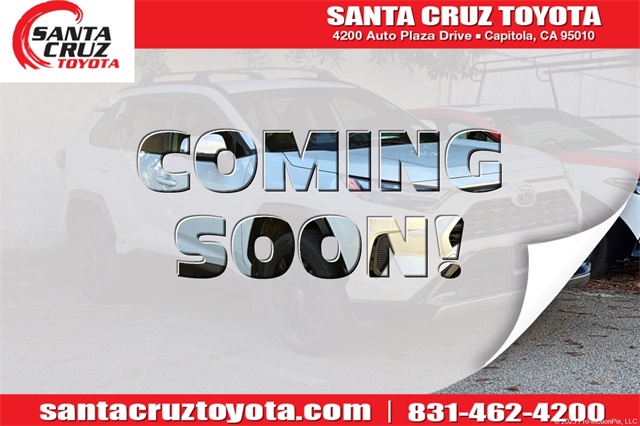 2022 Toyota RAV4 SE's photo