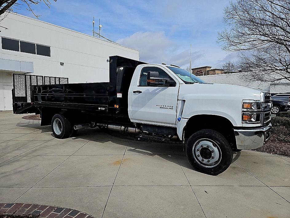 2024 Chevrolet Silverado 4500 Medium Duty Chassis Cab Work Truck's photo