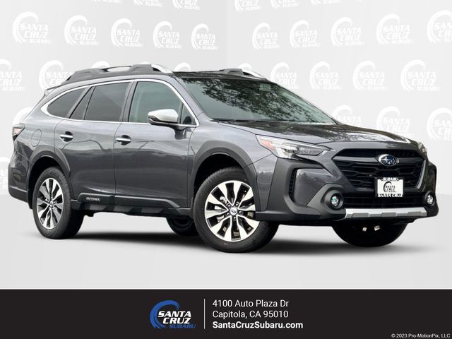 2025 Subaru Outback Touring's photo