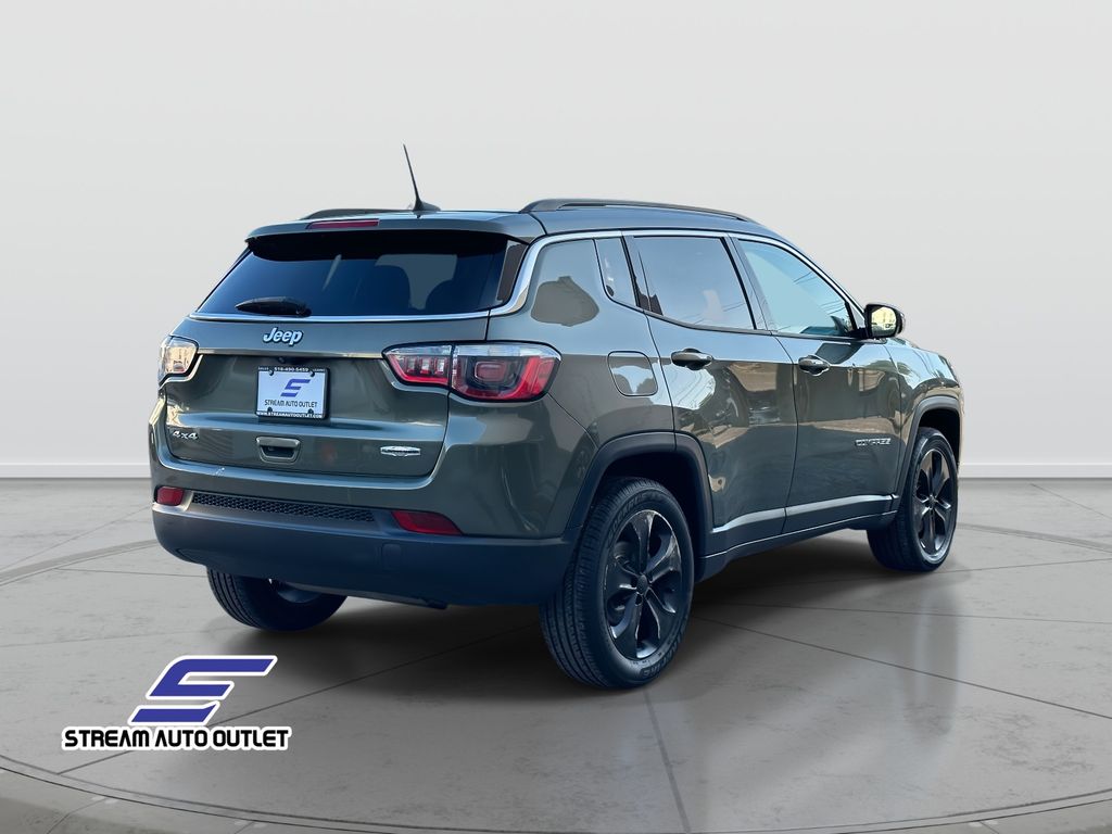 2018 Jeep Compass Latitude photo 5