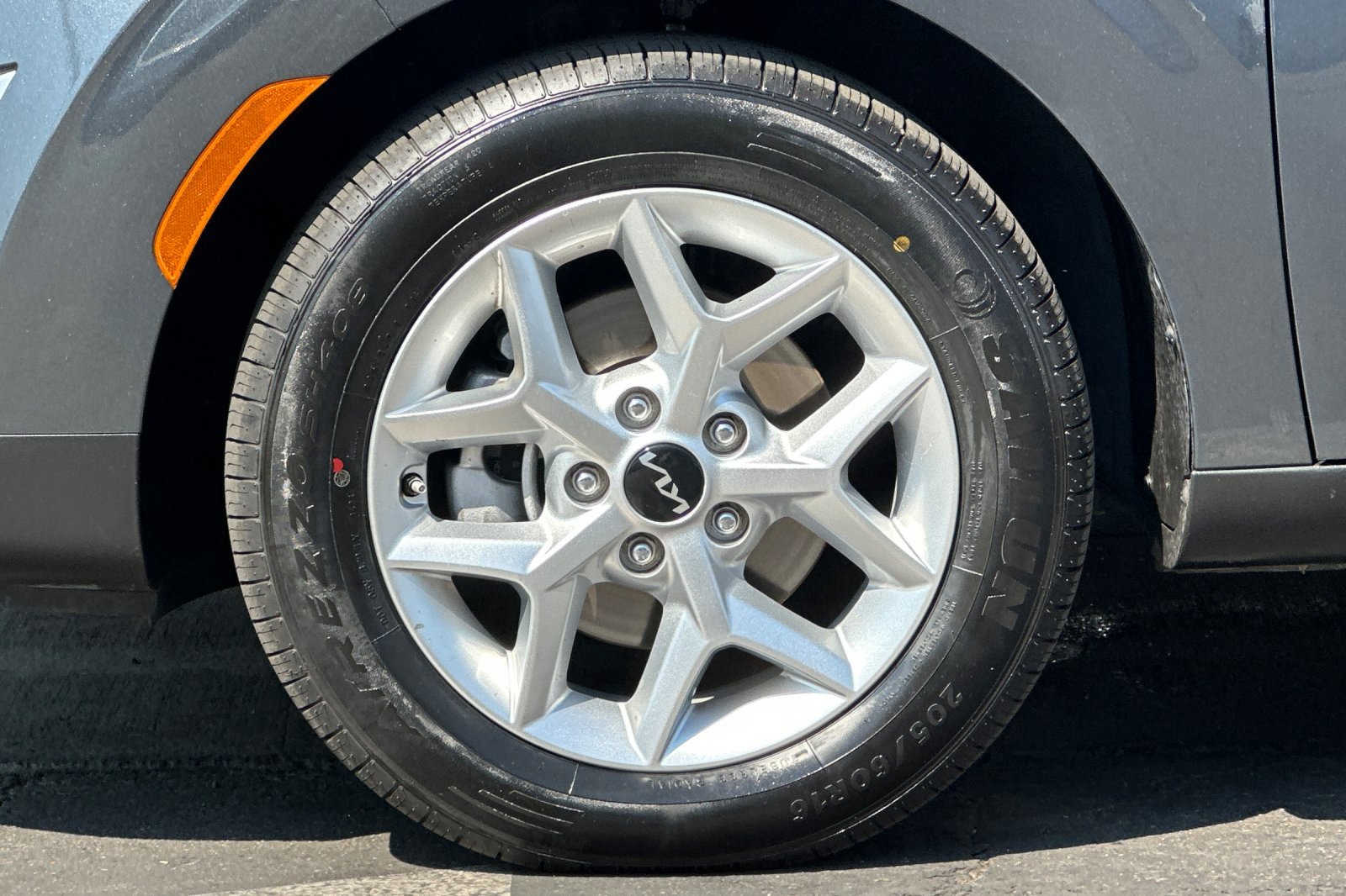 2023 Kia Soul LX photo 24