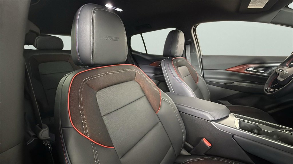 2024 Chevrolet Equinox EV 3RS photo 34