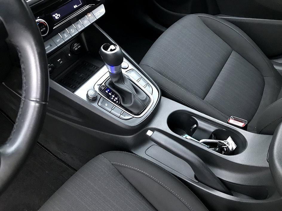 2023 Hyundai Kona SEL photo 16