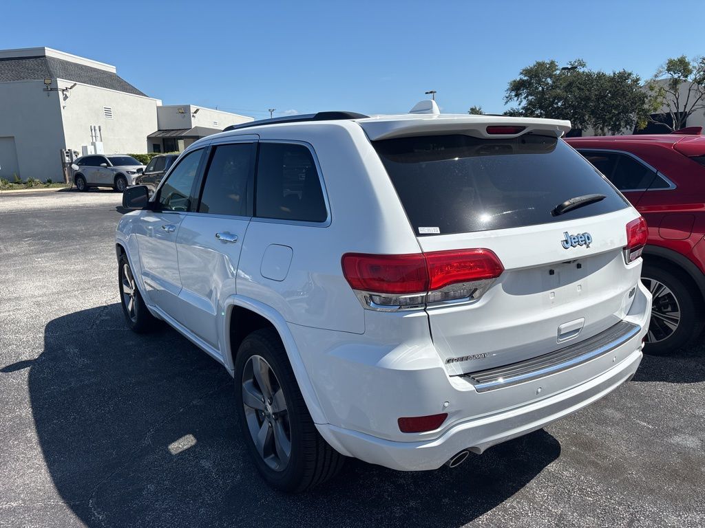 2016 Jeep Grand Cherokee Overland photo 2