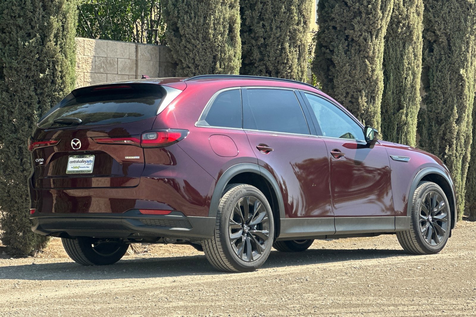 2025 Mazda CX-90 Plug-in Hybrid Premium S photo 4