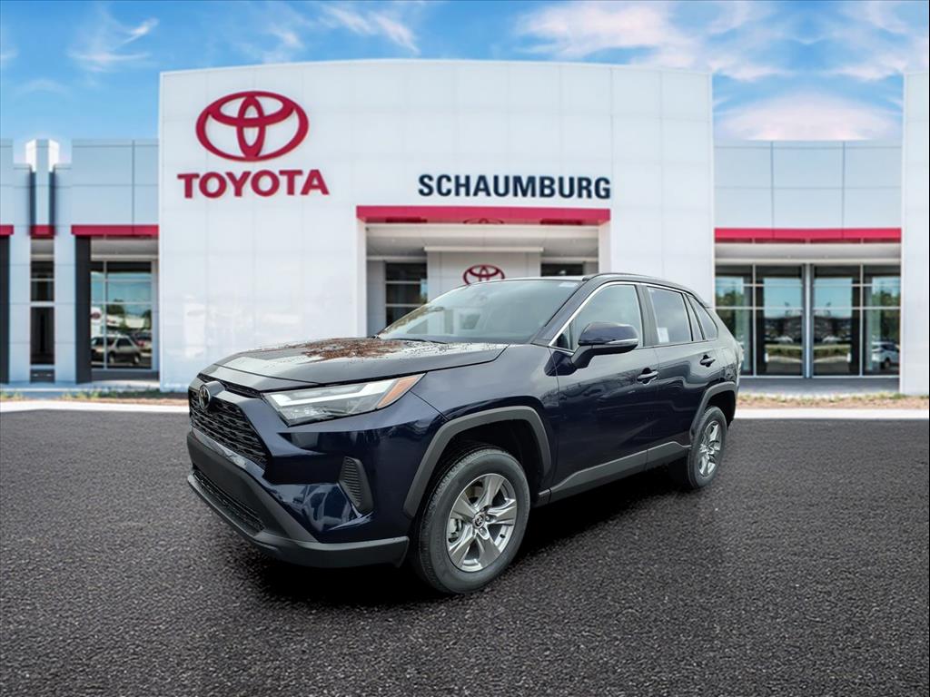 2025 Toyota RAV4 XLE's photo