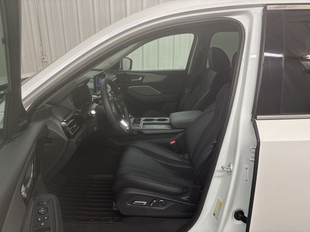2025 Acura MDX Base photo 2