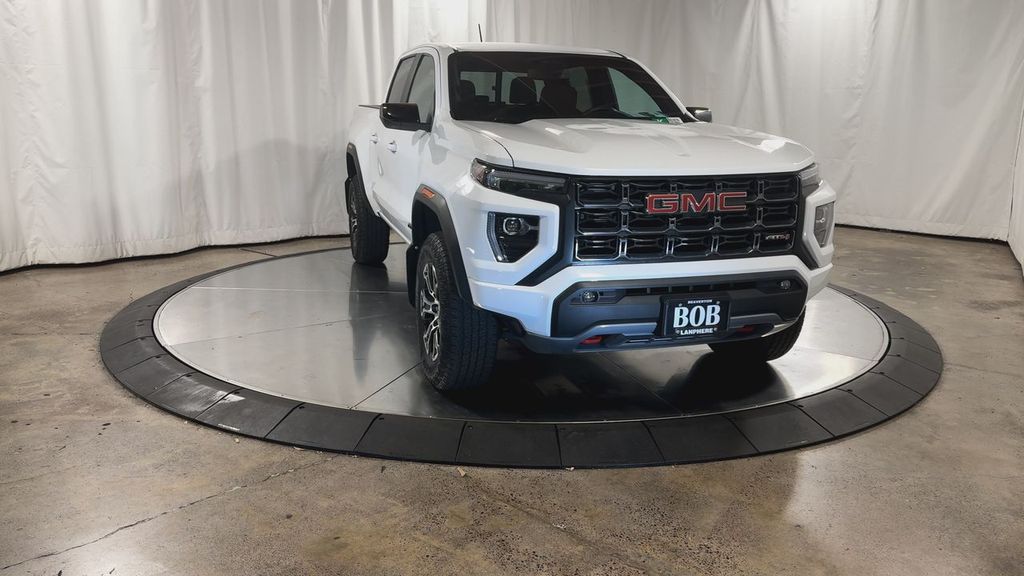 2023 Gmc Canyon AT4 photo 2