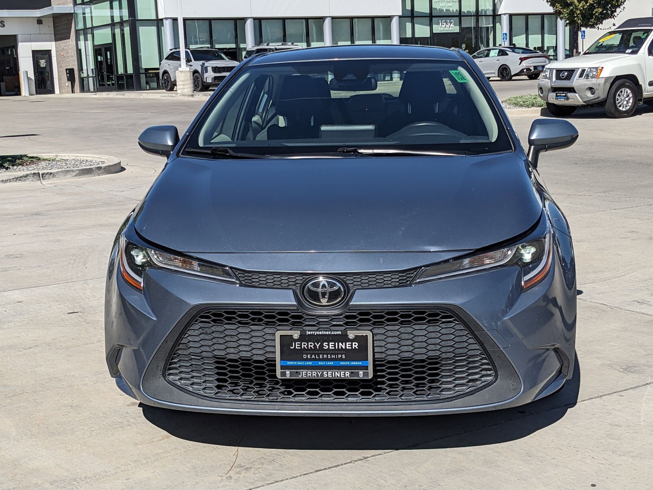 2022 Toyota Corolla LE photo 8
