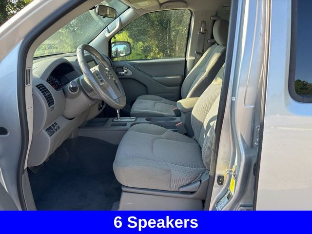 2019 Nissan Frontier SV photo 3