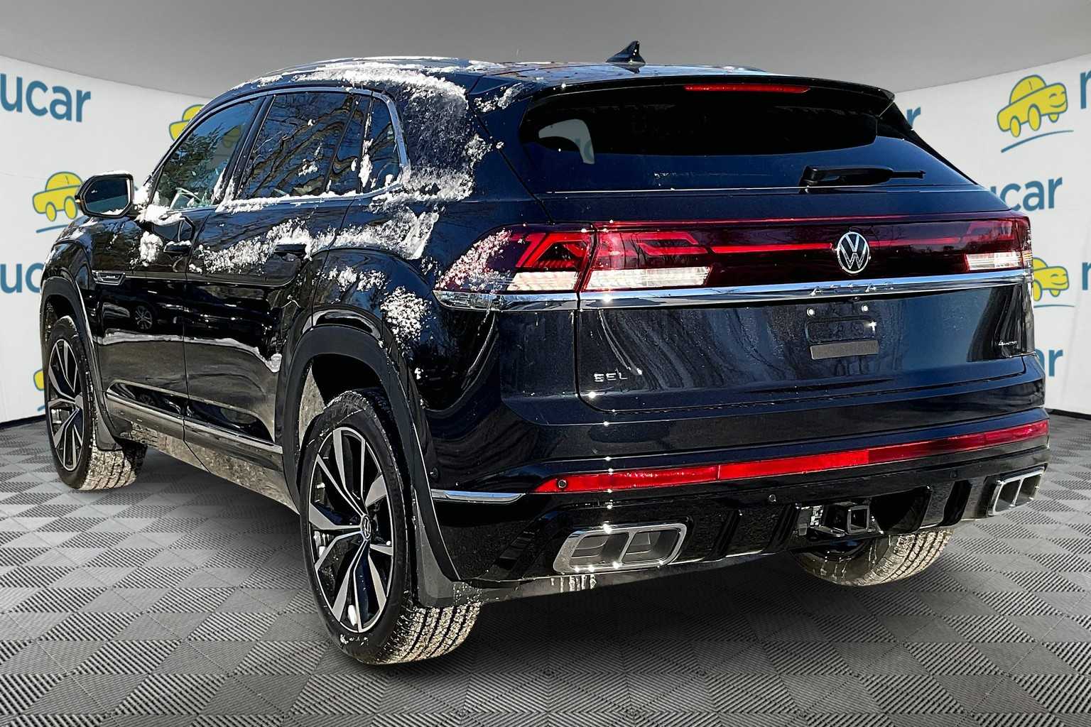 2025 Volkswagen Atlas Cross Sport SEL Premium R-Line photo 4