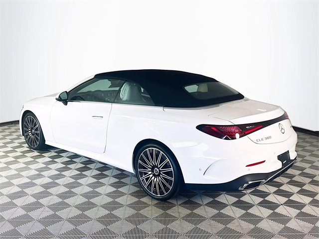 2026 Mercedes Benz CLE 300 4MATIC Cabriolet photo 5