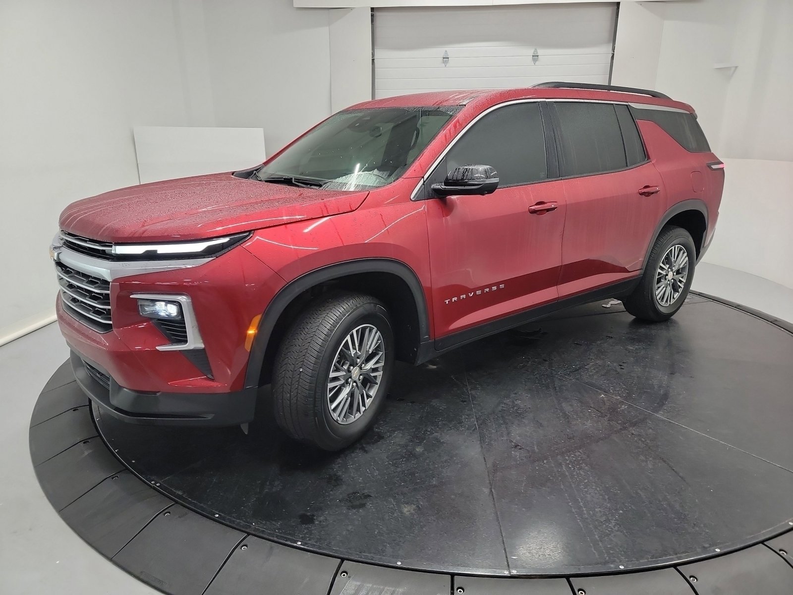 2024 Chevrolet Traverse photo 3