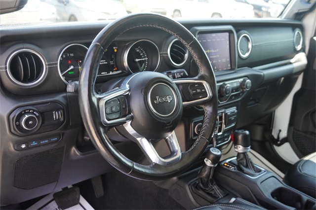 2023 Jeep Wrangler Sahara 4xe photo 15