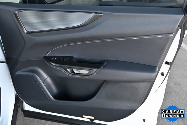 2025 Lexus NX 450h+ F SPORT photo 19