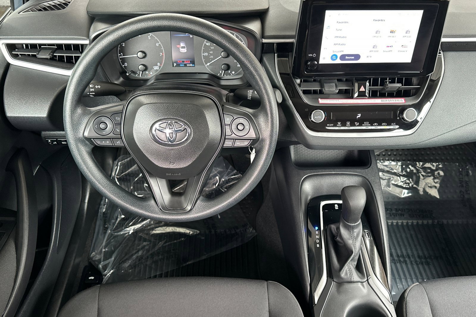 2024 Toyota Corolla LE photo 16