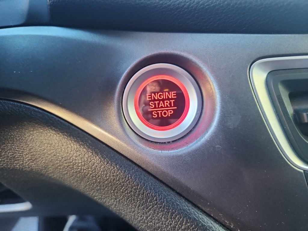 2018 Honda Pilot EX-L photo 24