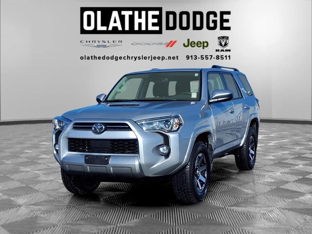 2024 Toyota 4Runner TRD Off-Road's photo