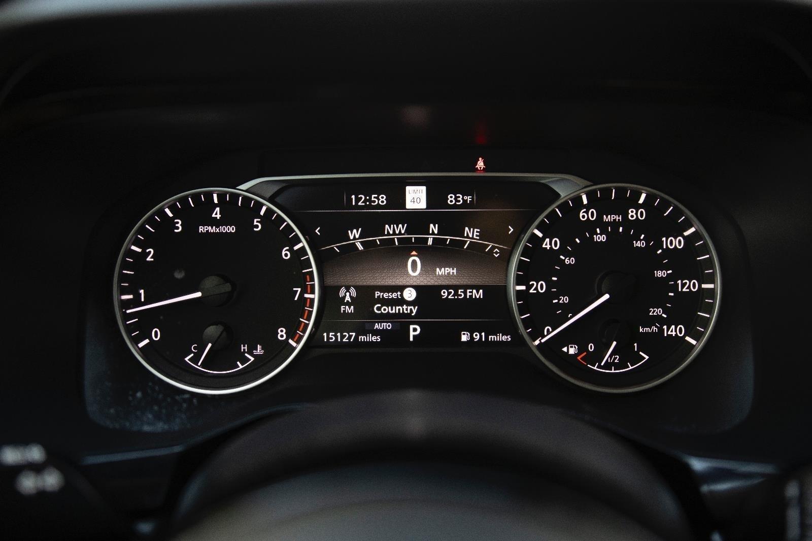 2024 Nissan Pathfinder SL photo 4
