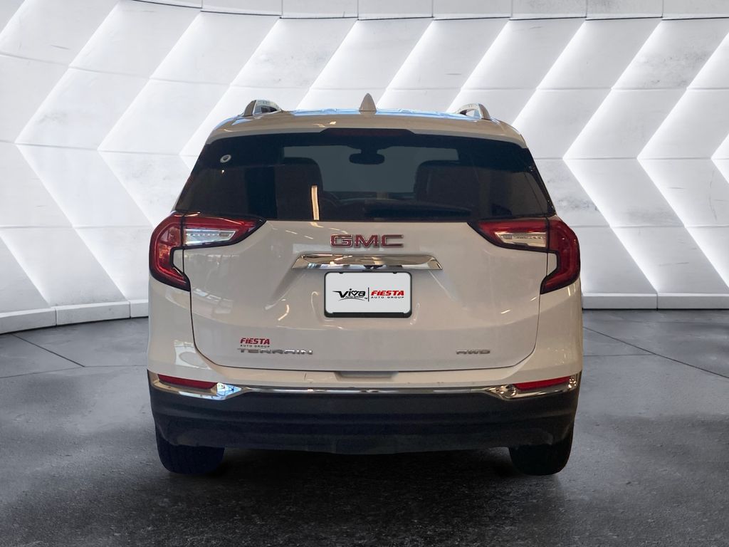2024 Gmc Terrain SLT photo 4
