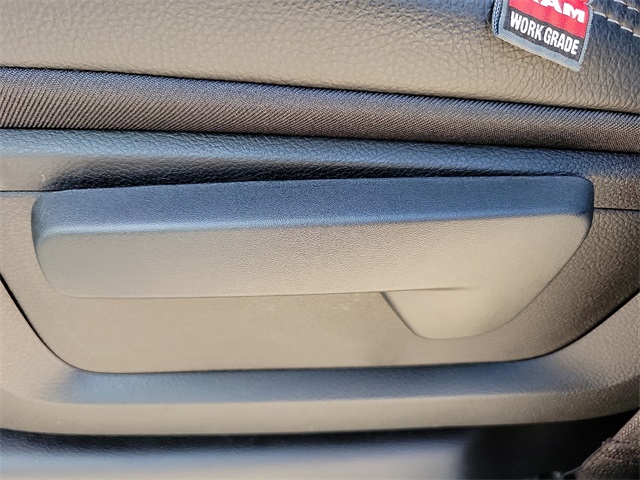 2026 Ram 3500 Tradesman photo 13