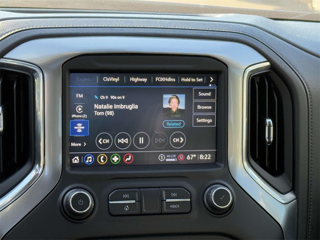 2021 Chevrolet Silverado 1500 LT Trail Boss photo 3