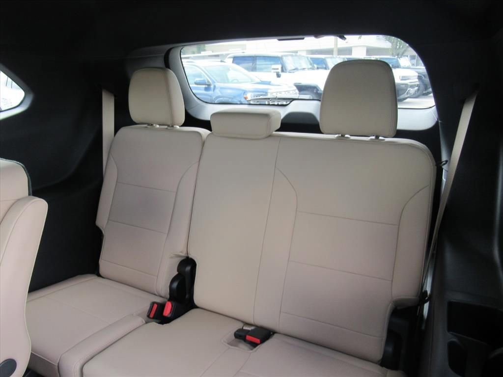 2026 Buick Enclave Preferred photo 30