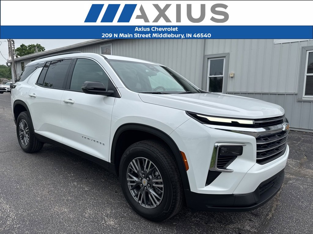 2025 Chevrolet Traverse LT's photo