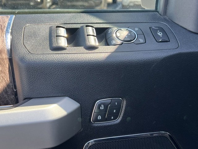2019 Ford F-350 XL photo 22