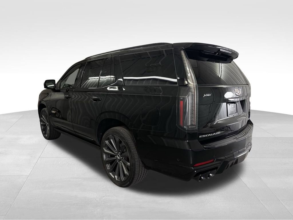 2025 Cadillac Escalade V-Series photo 3