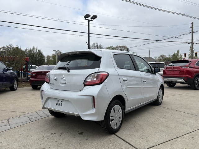 2024 Mitsubishi Mirage ES photo 5