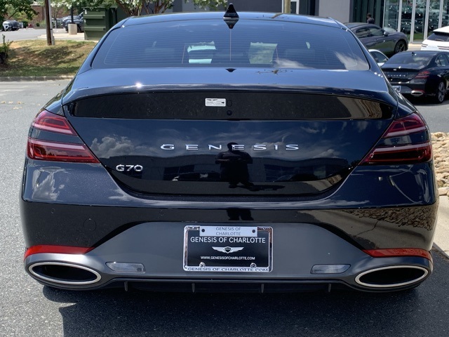 2025 Genesis G70 2.5T photo 4