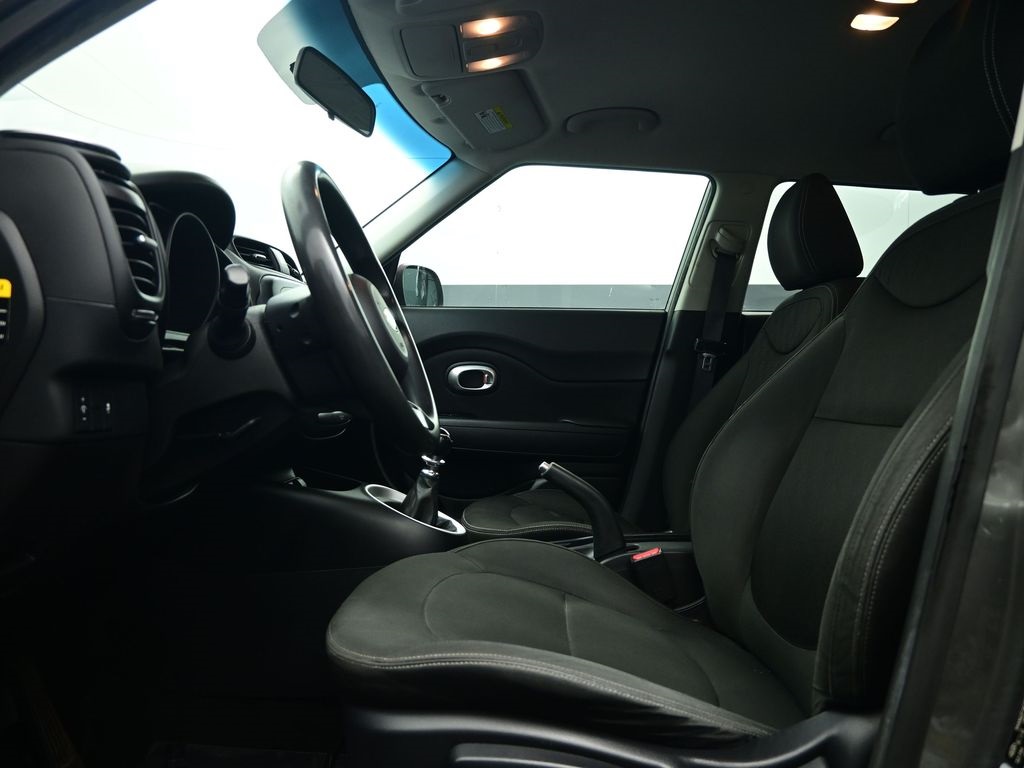 2015 Kia Soul Base photo 17