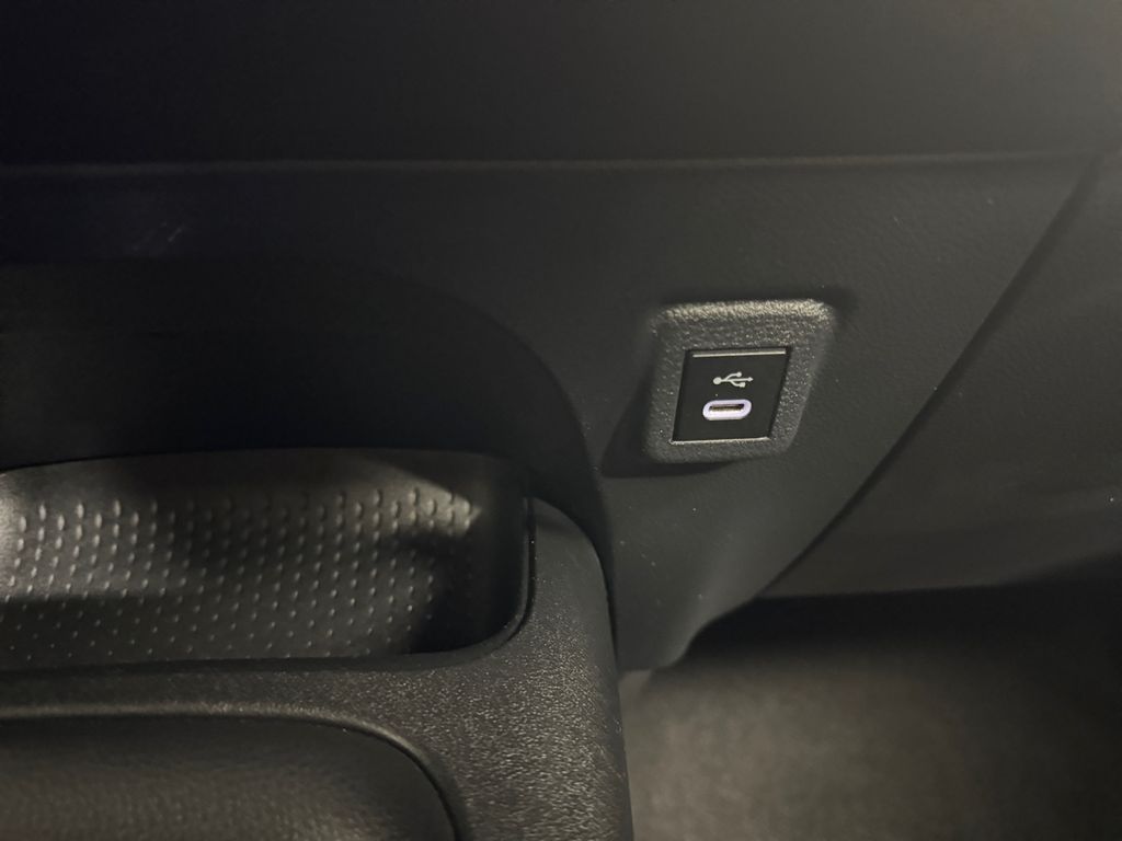 2023 Toyota Corolla LE photo 28