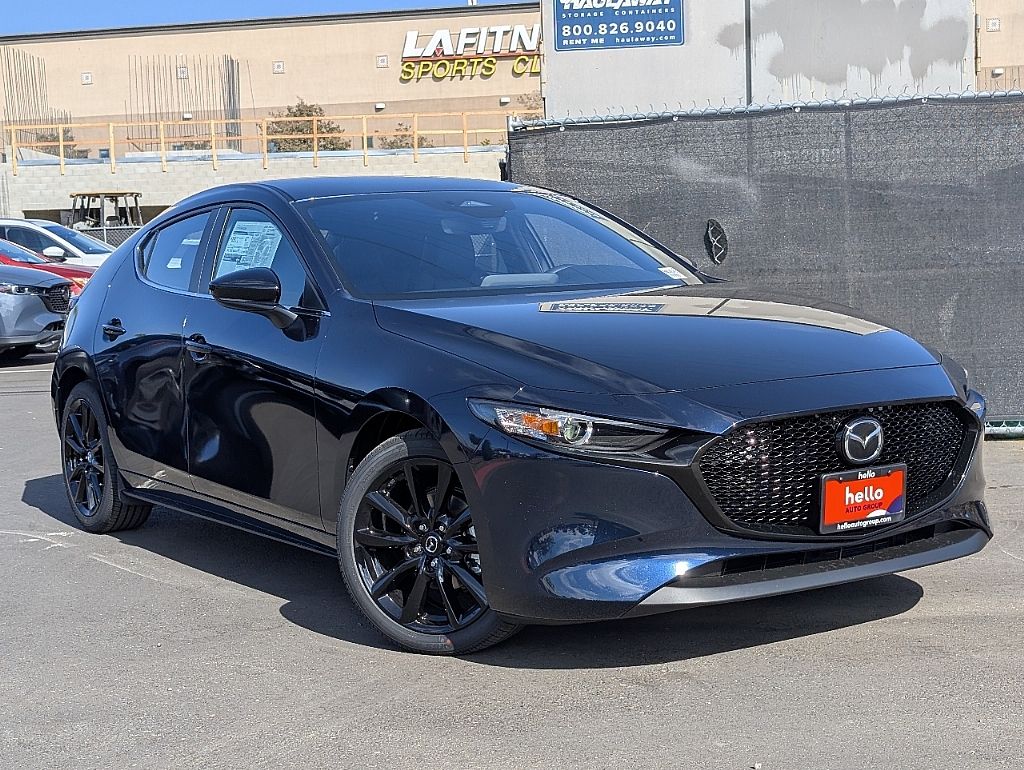 2026 Mazda Mazda3 2.5 Select Sport photo 2