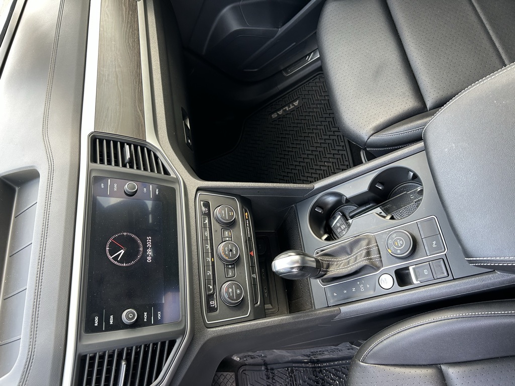 2021 Volkswagen Atlas V6 SE Technology photo 19