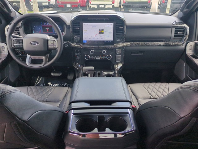 2024 Ford F-150 XLT photo 12