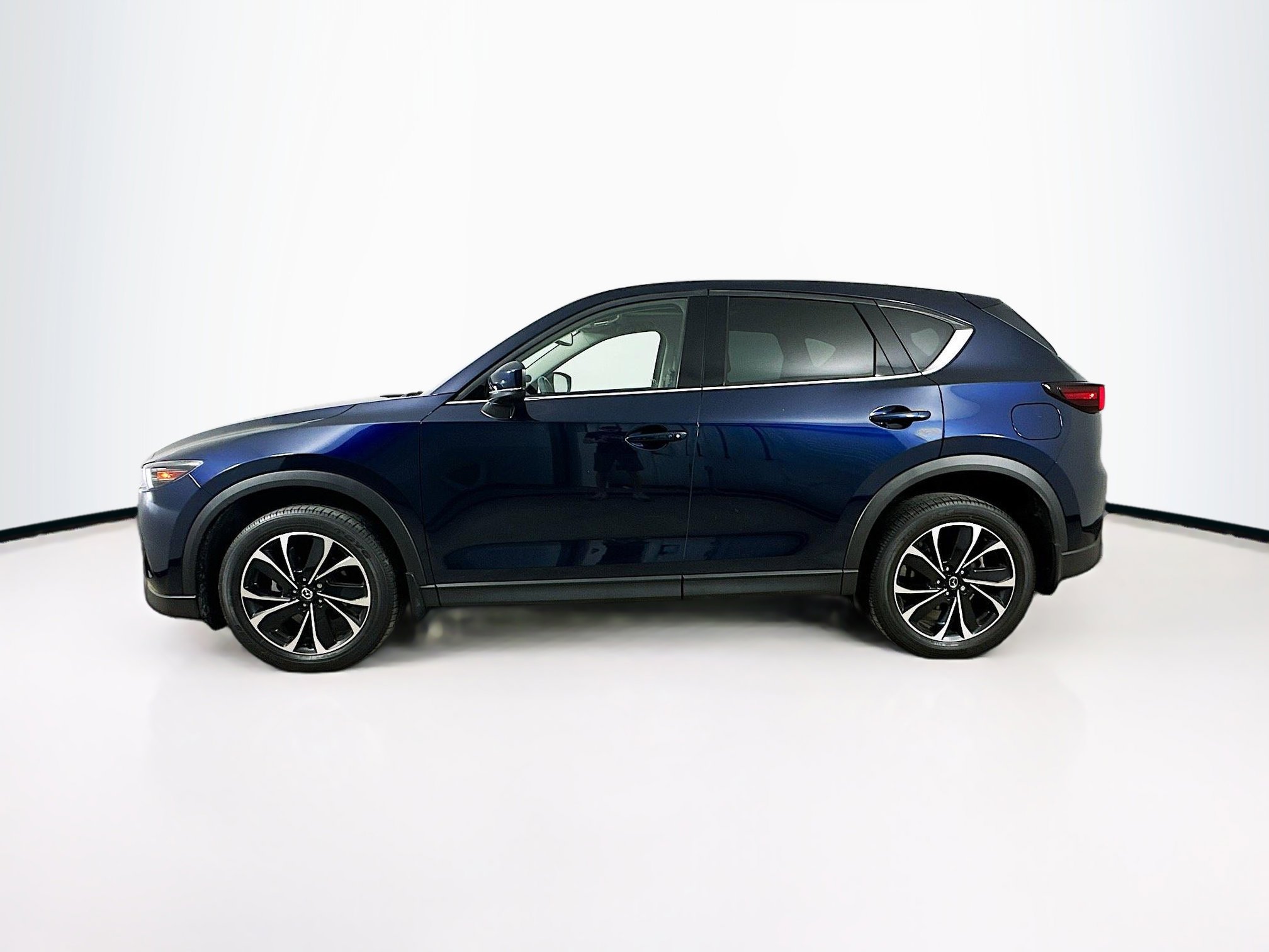 2023 Mazda CX-5 2.5 Premium Plus photo 4