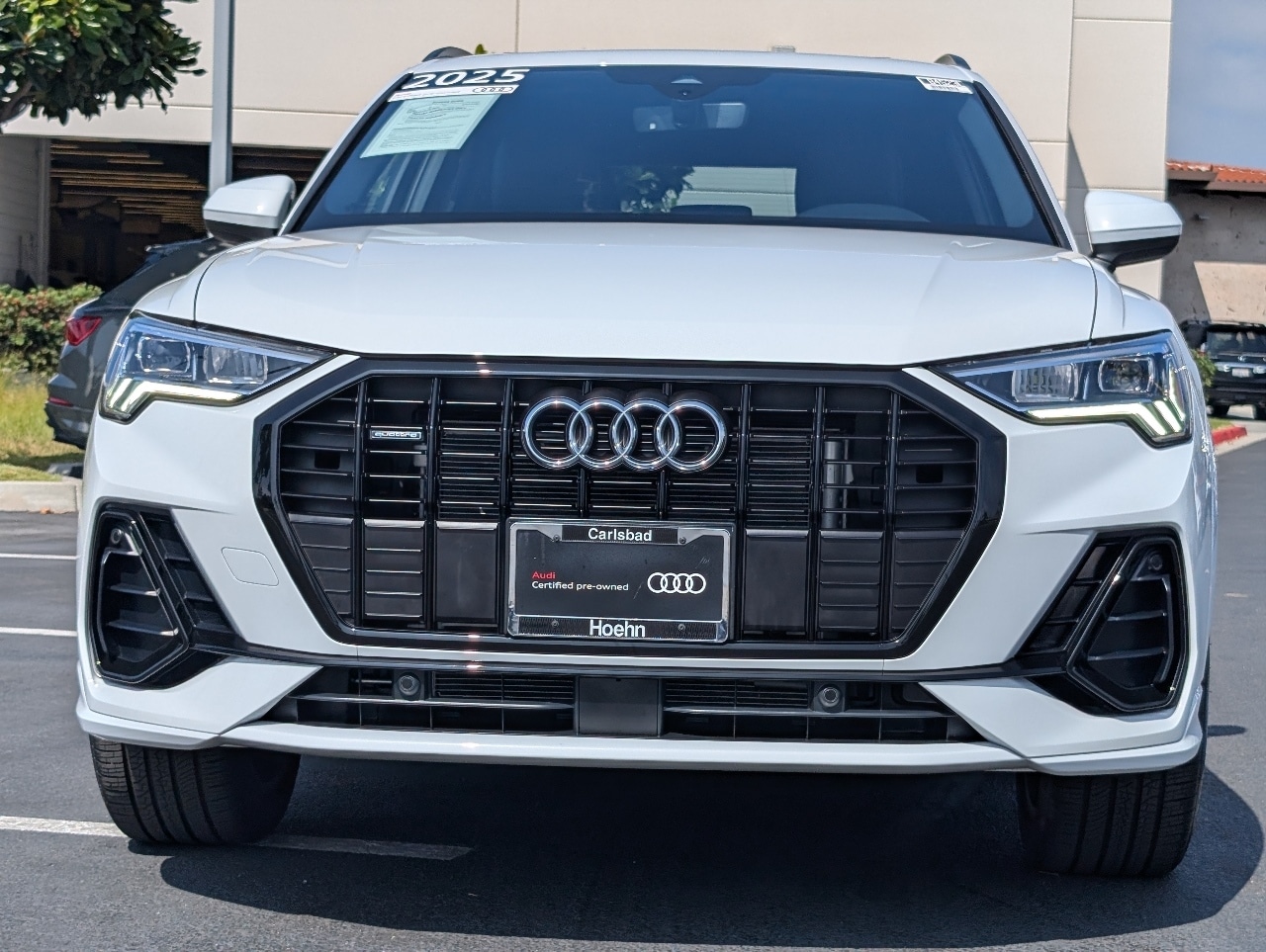 2025 Audi Q3 S line Premium photo 2