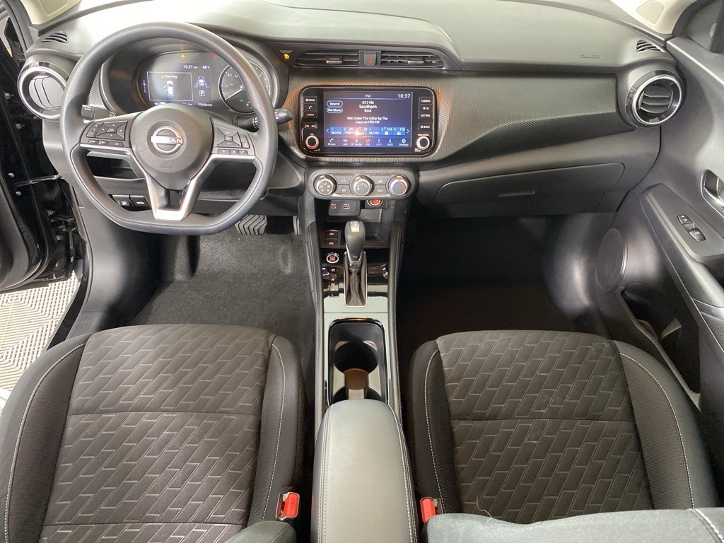 2023 Nissan Kicks SV photo 22