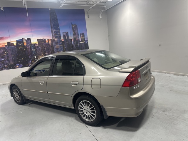 2005 Honda Civic LX photo 3