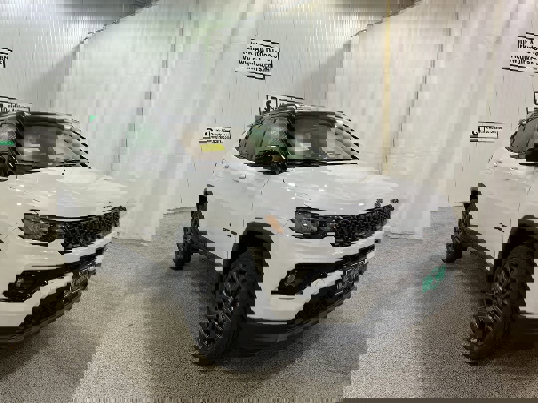 2026 Jeep Compass Limited Altitude's photo