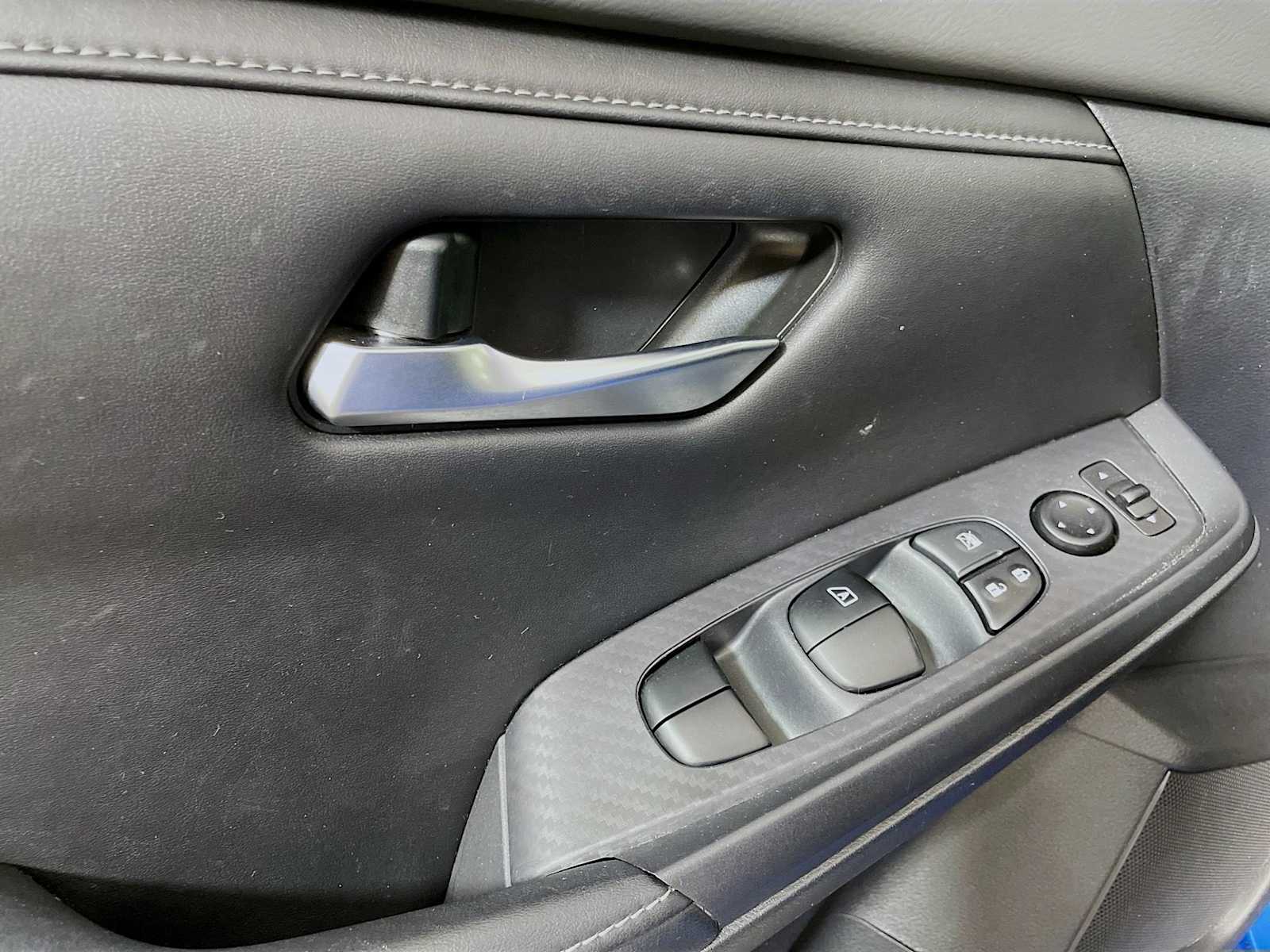 2021 Nissan Sentra SV photo 15