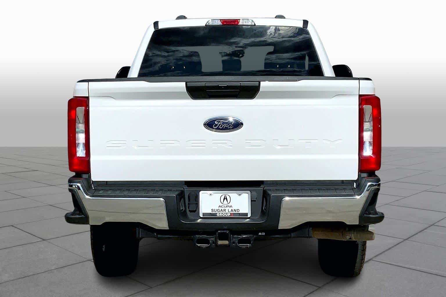 2024 Ford F-250 XLT photo 4