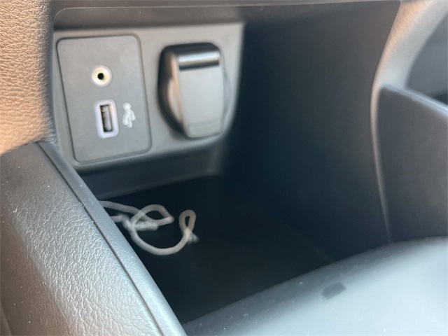 2025 Nissan Versa S photo 25