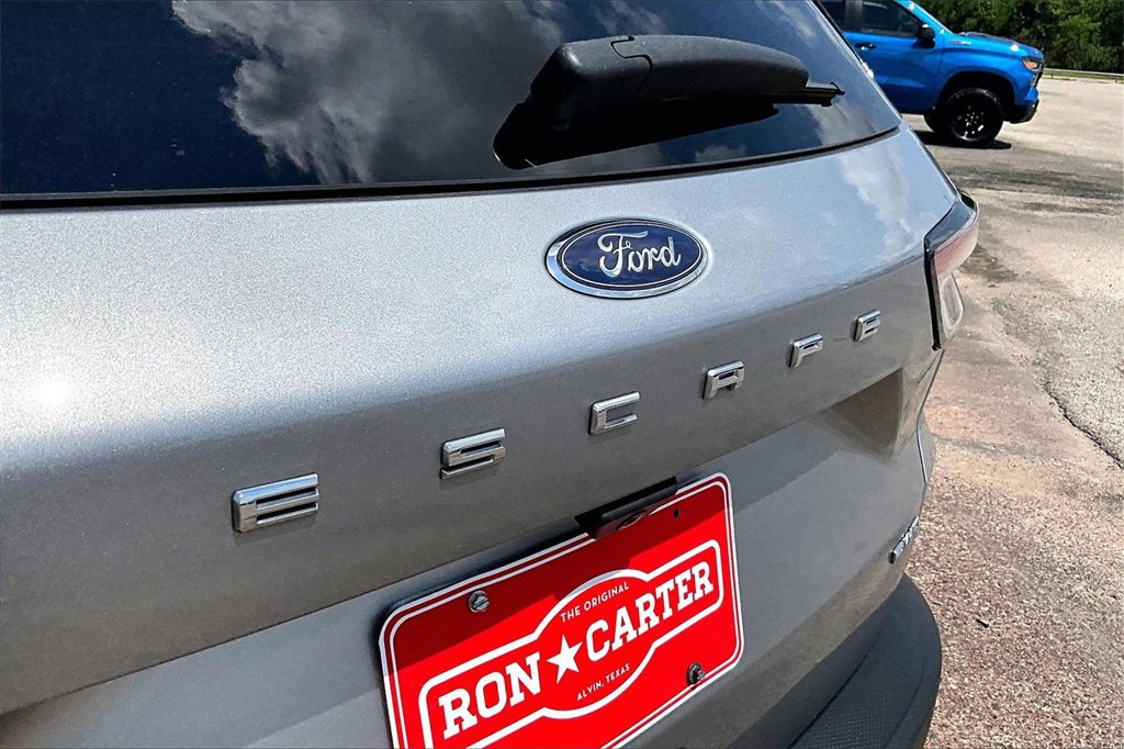 2022 Ford Escape SE photo 34