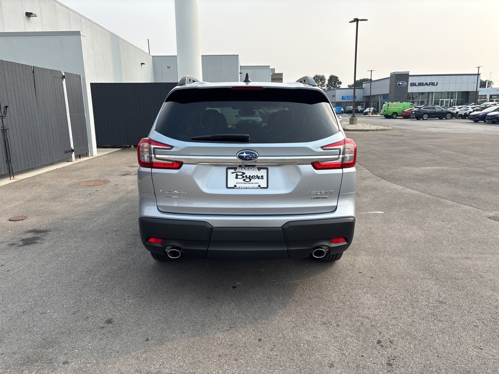 2025 Subaru Ascent Limited photo 2