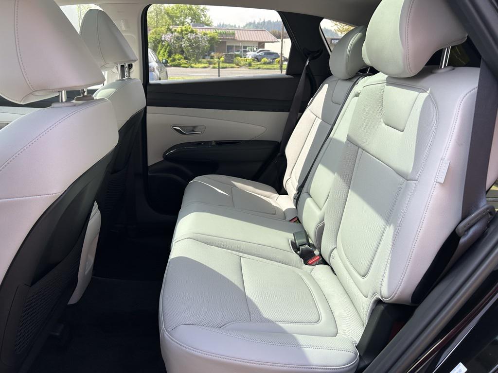 2025 Hyundai Tucson Hybrid Limited photo 26